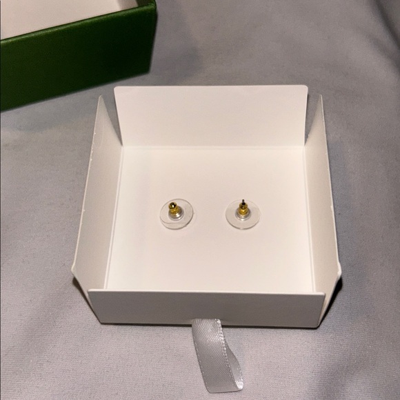Kate Spade Cream and Gold Flying Colors Faux Pearl Benzel Boxed Stud Earrings - Picture 11 of 12